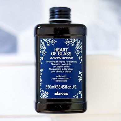 Шампунь для шелковистости и поддержки блонда Davines Heart of Glass Silkening Shampoo 250 мл - основное фото