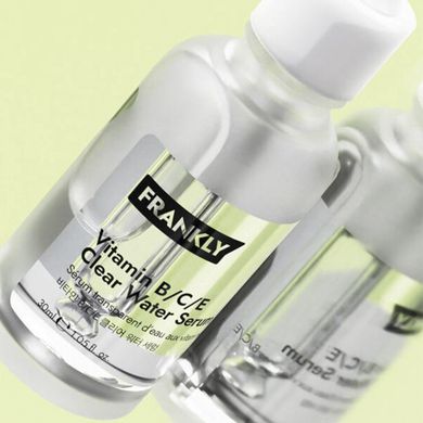 Вітамінна сироватка для заспокоєння шкіри Frankly Vitamin B/C/E Clear Water Serum 30 мл - основне фото
