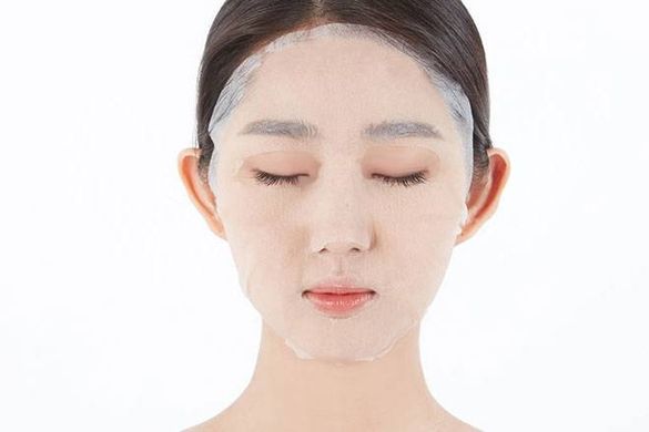 Освітлвальна тканинна маска з глутатіоном Innisfree Skin Clinic Mask Glutathione 20 мл - основне фото